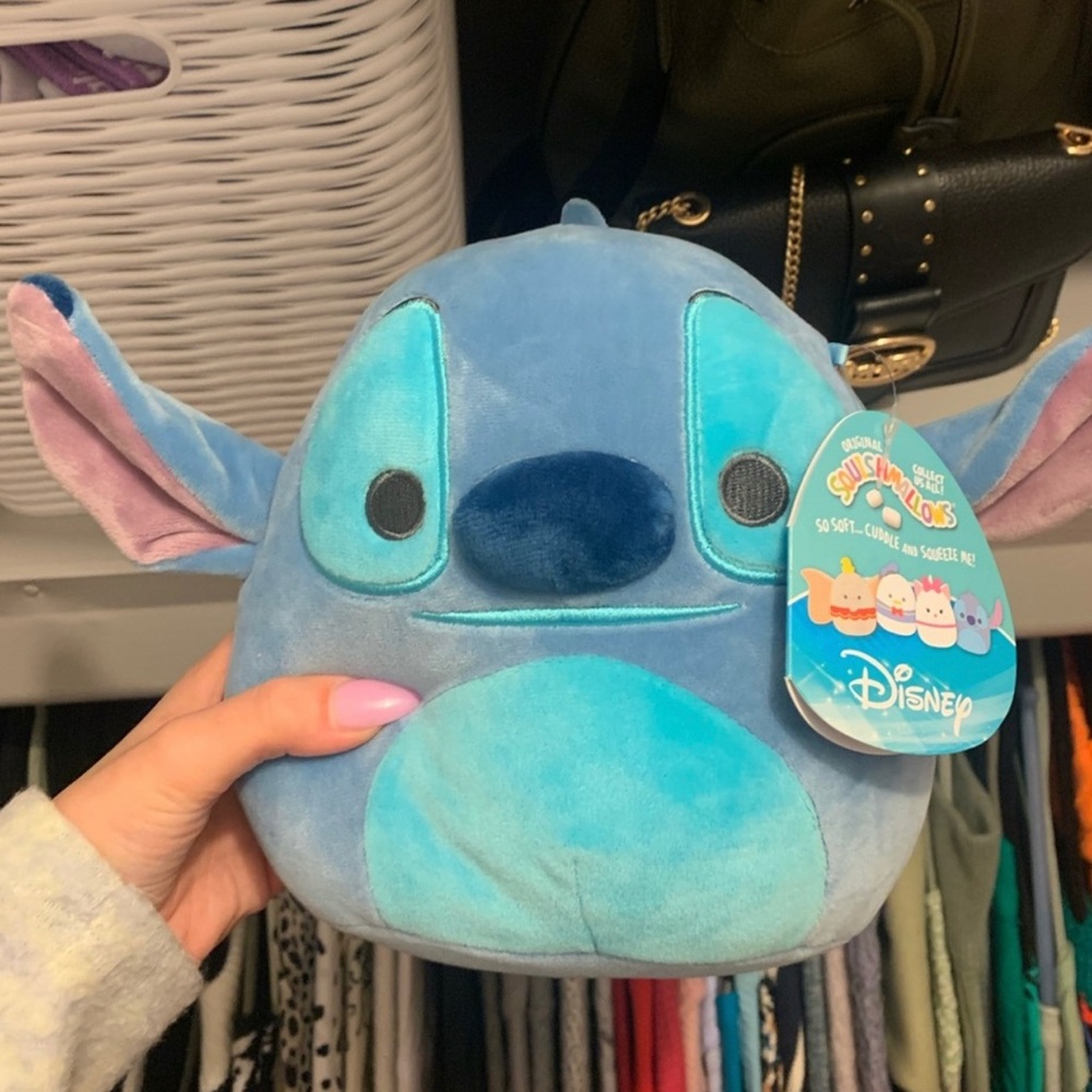 Stitch squishmallow